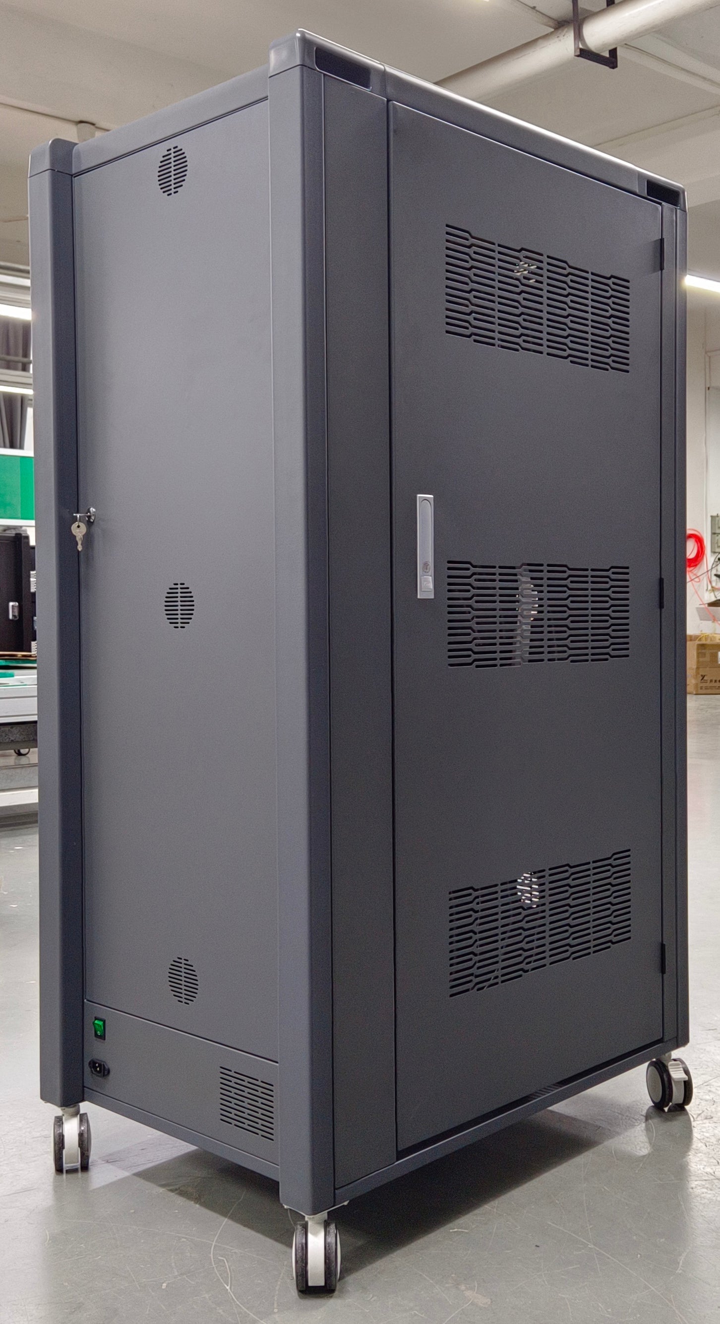 VR Charging Cabinet/Cart Suitable for Pico/Quest, Intelligent Temperature Control, 30-BIT Workstations, Black (RC30VR-PD18W)