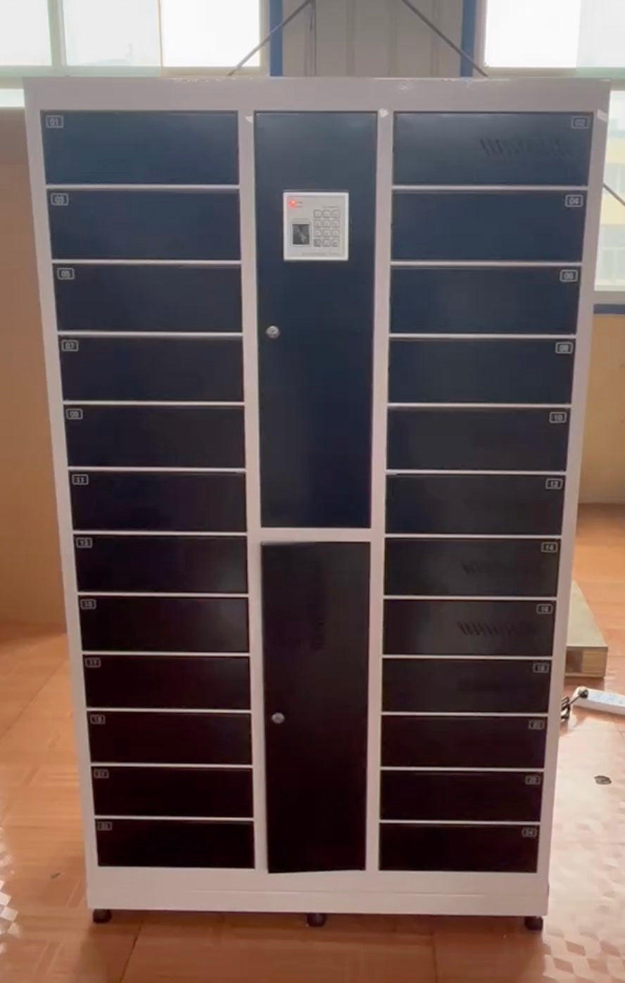 Smart Lockers for Schools: Intelligent Asset Management