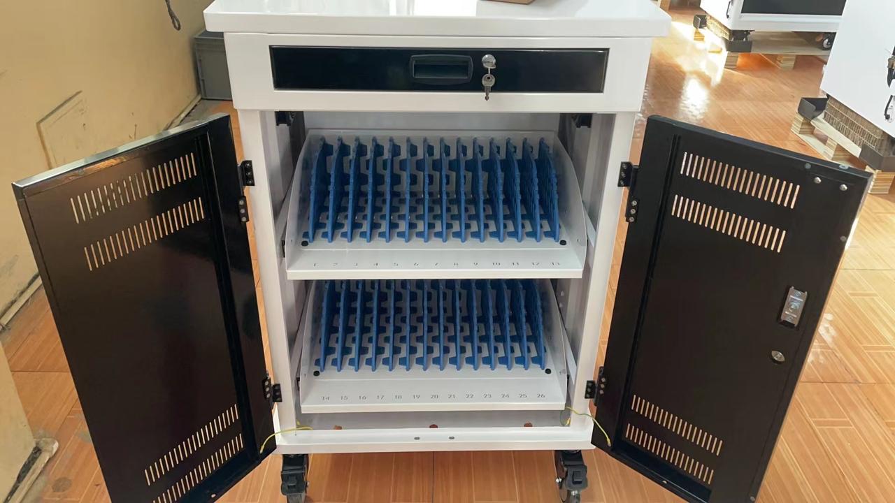 Conquering the Chaos: How Rife Charging Carts Solve Your School's Toughest Device Management Challenges