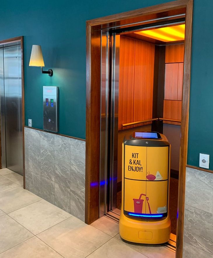Robots in Hotels in India: Revolutionizing Hospitality with AI and Automation