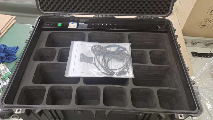 VR Headset to VR Glasses Fast Charge High-Quality Durable PVC Waterproof Material Charging Trolley