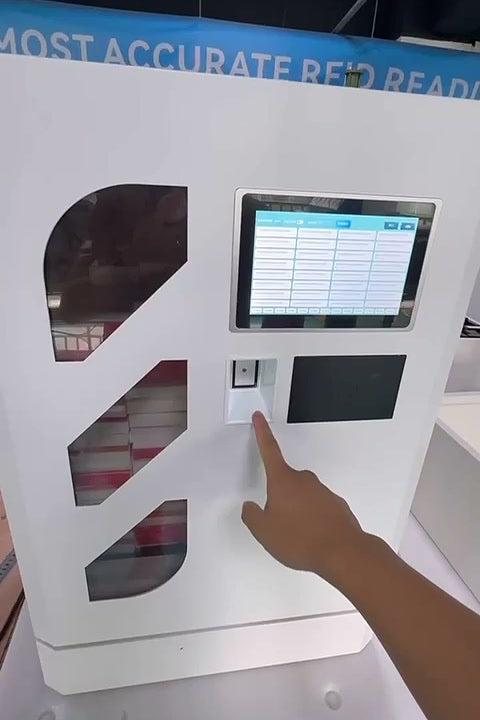 Smart Box controlled access interaction