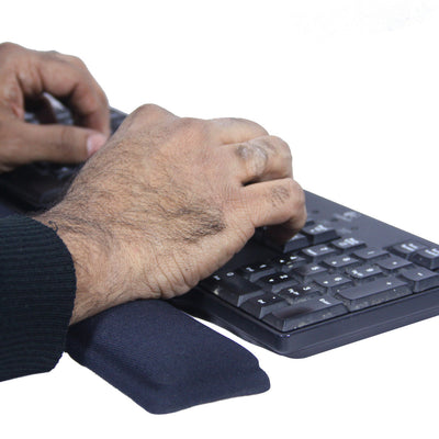 Wrist Wrest and Mouse